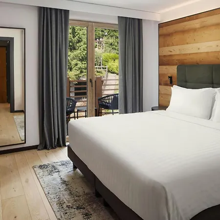 מלון Le Geant, Courmayeur, By Marriott Bonvoy קורמאיור