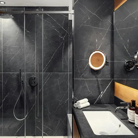 Le Geant, Courmayeur, By Marriott Bonvoy קורמאיור